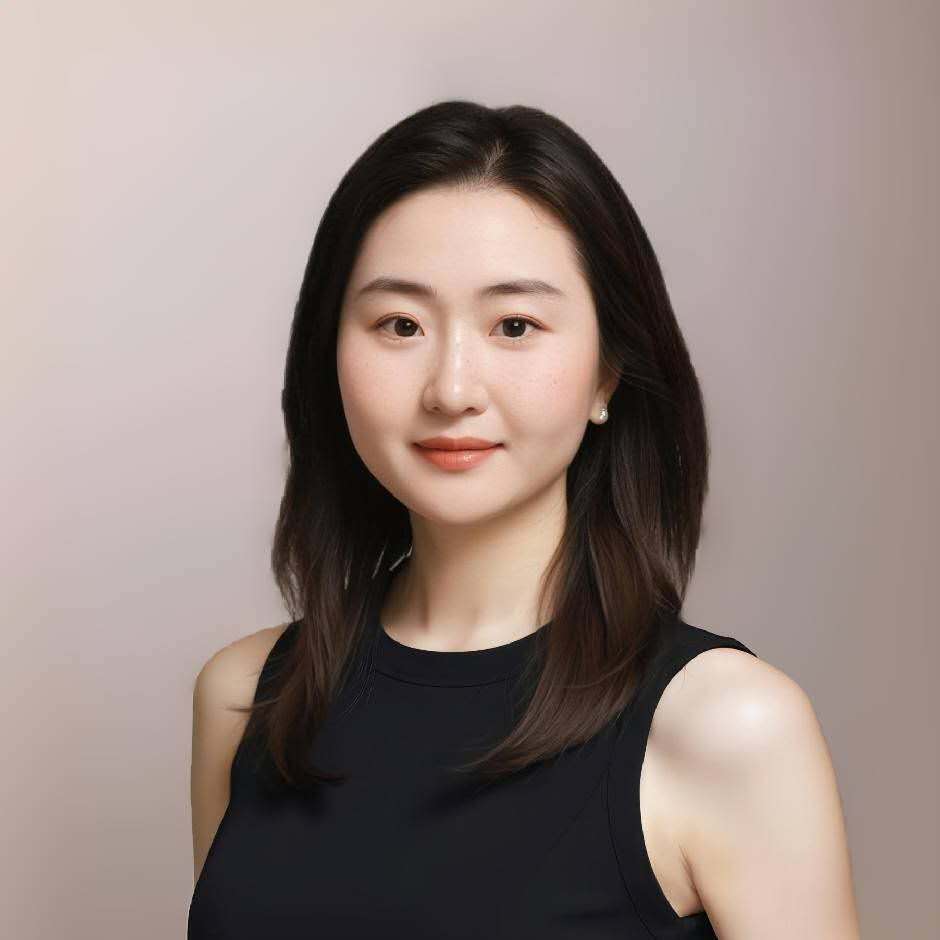 姚洁 (Jie Yao)